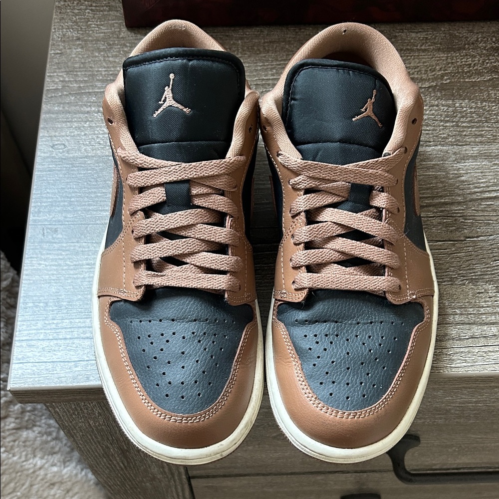 Jordan Black and Tan Sneakers